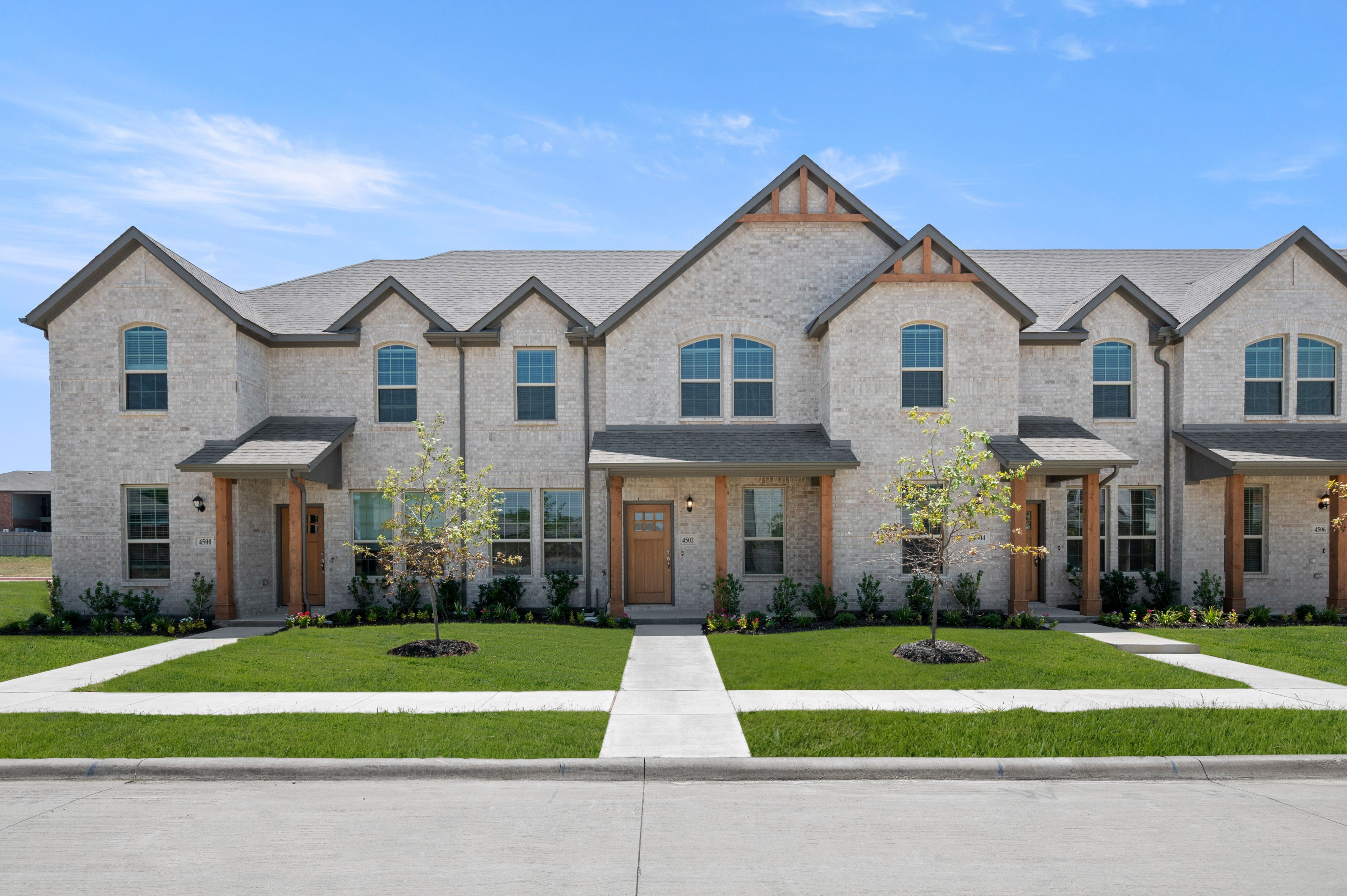 Arrowhead in Sanger Circle - Sanger Circle - Townhomes: Sanger, Texas - Impression Homes
