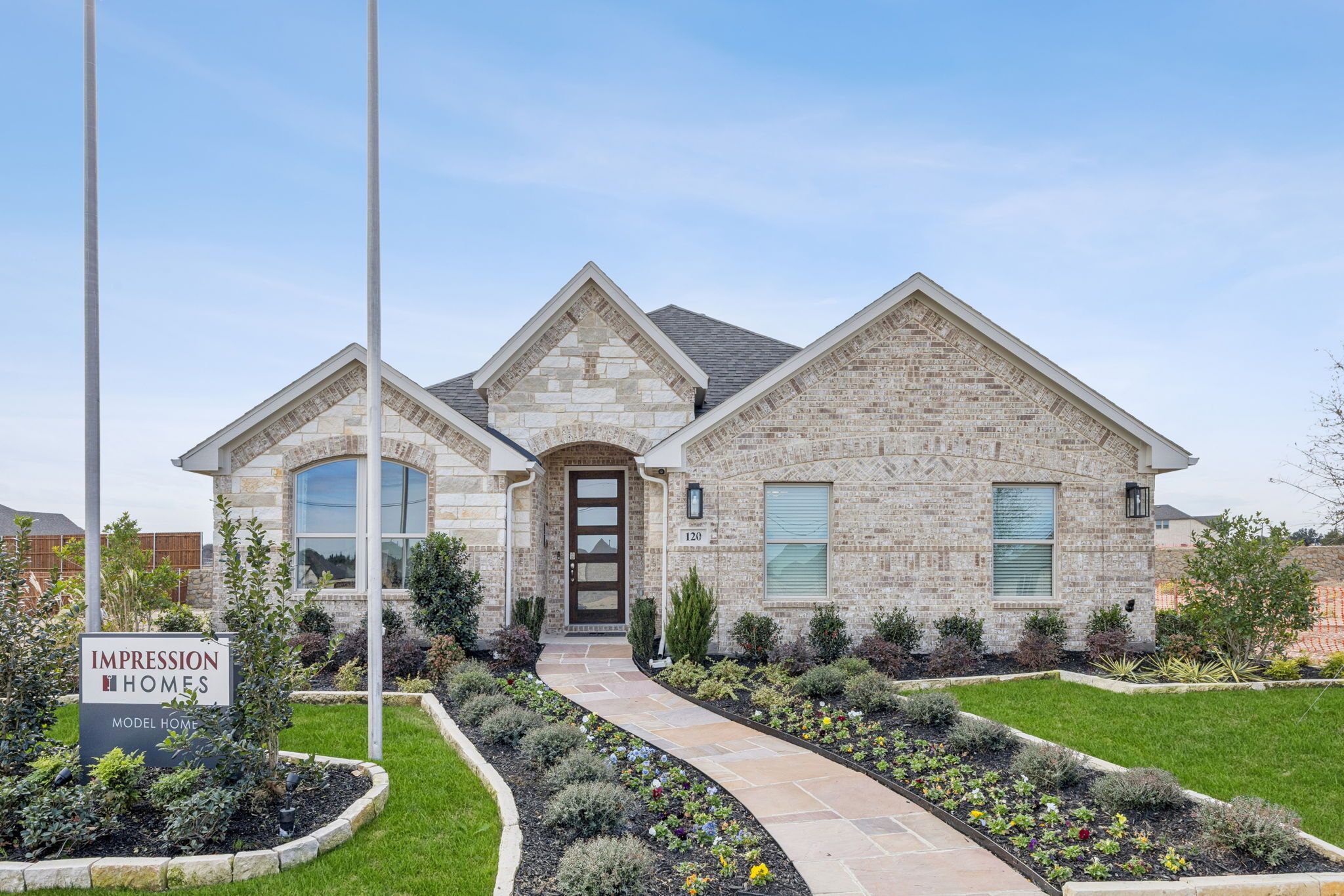 casa en Arcadia Trails por Impression Homes