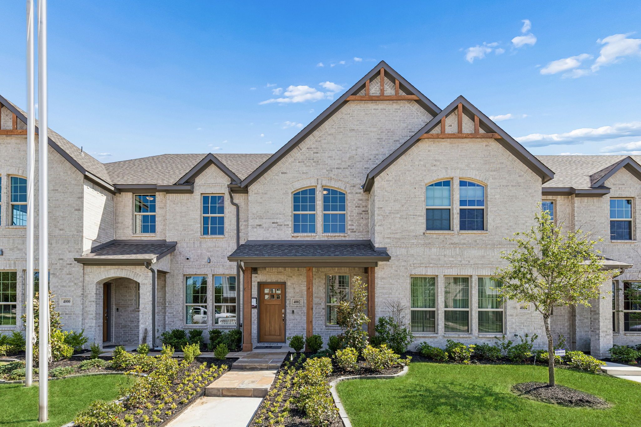Sanger Circle - Townhomes - Sanger, TX