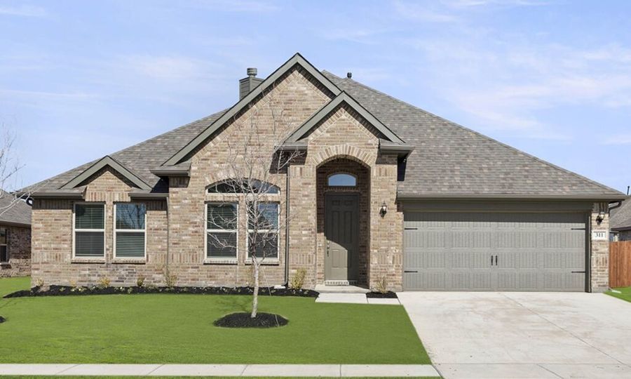 311 Chapel Hill Drive. Forney, TX 75126