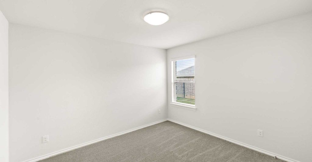 1240 Clubhouse Drive. Burleson, TX 76028