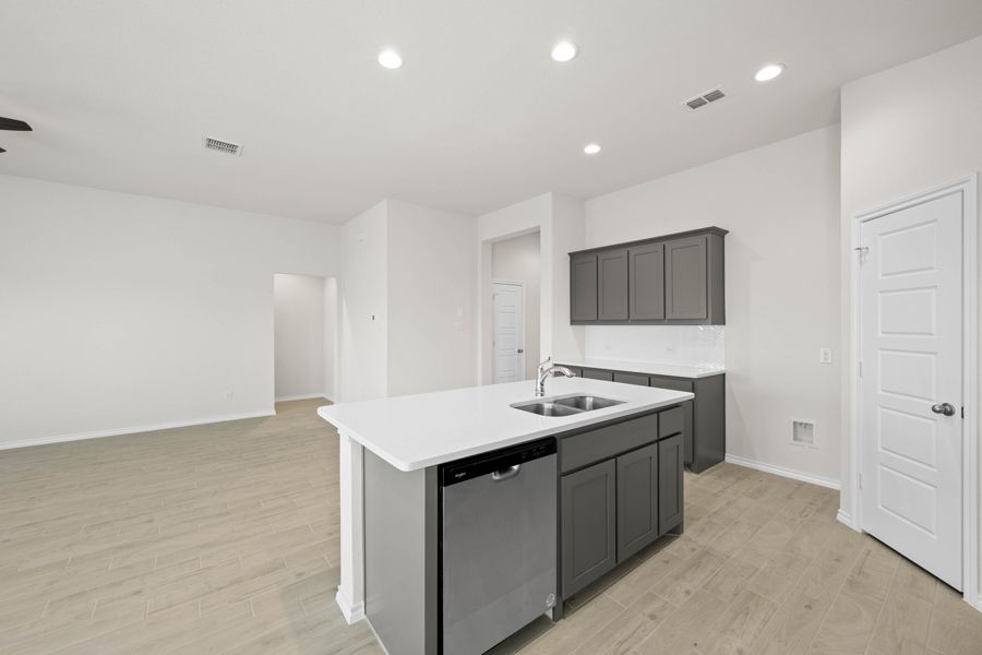 1704 Osage Trail. Mesquite, TX 75149