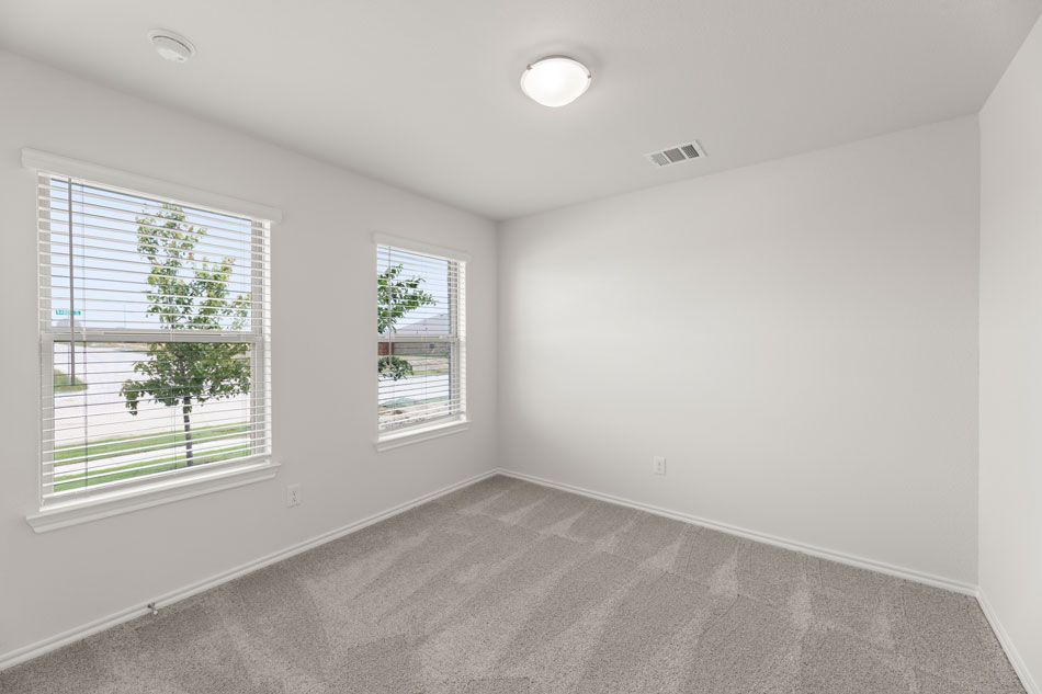 111 Aston Way. Terrell, TX 75160