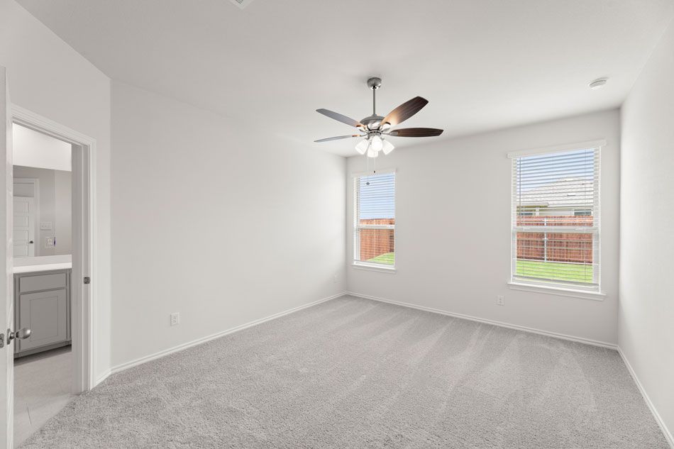 1922 Castle Creek Trail. Blue Ridge, TX 75424