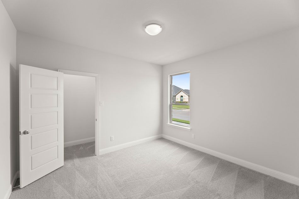 120 Whistling Duck Drive. Balch Springs, TX 75181