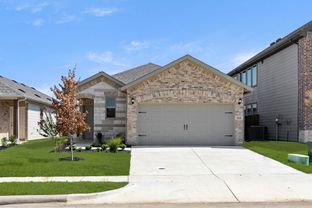 Cottonwood - Keeneland: Aubrey, Texas - Impression Homes
