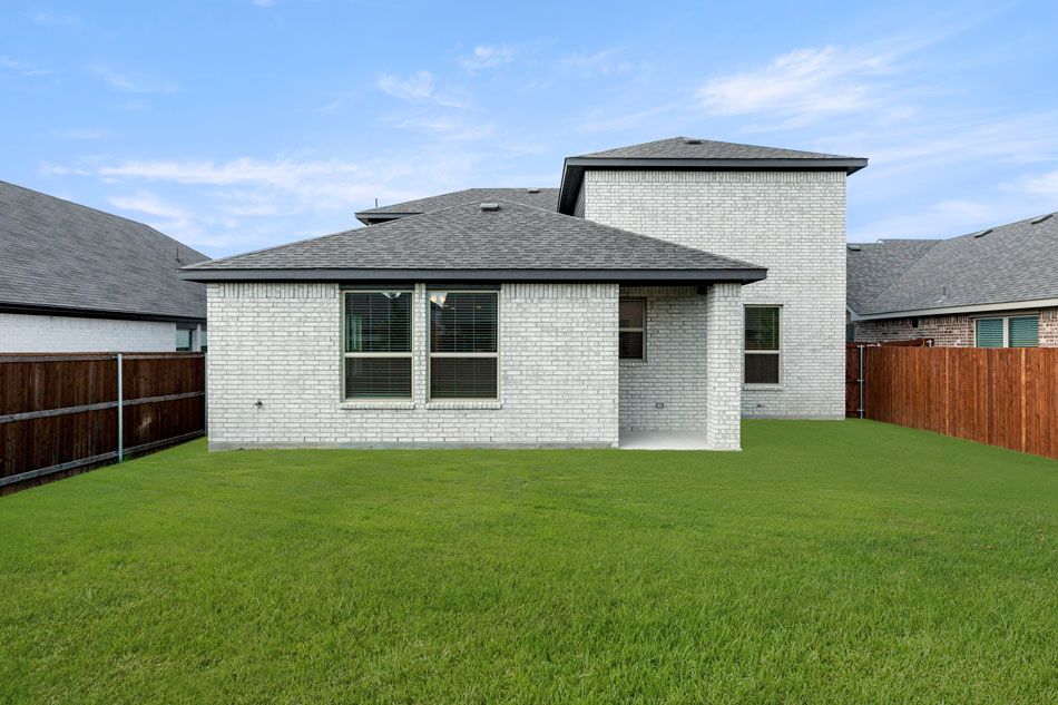 111 Aston Way. Terrell, TX 75160