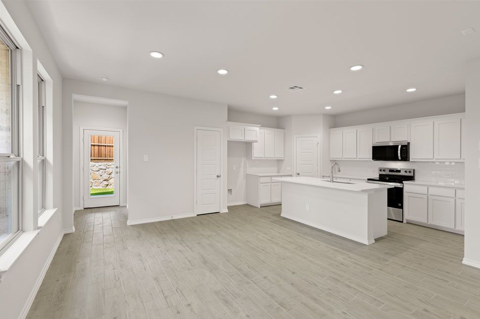 3315 Dahlia Drive. Melissa, TX 75454