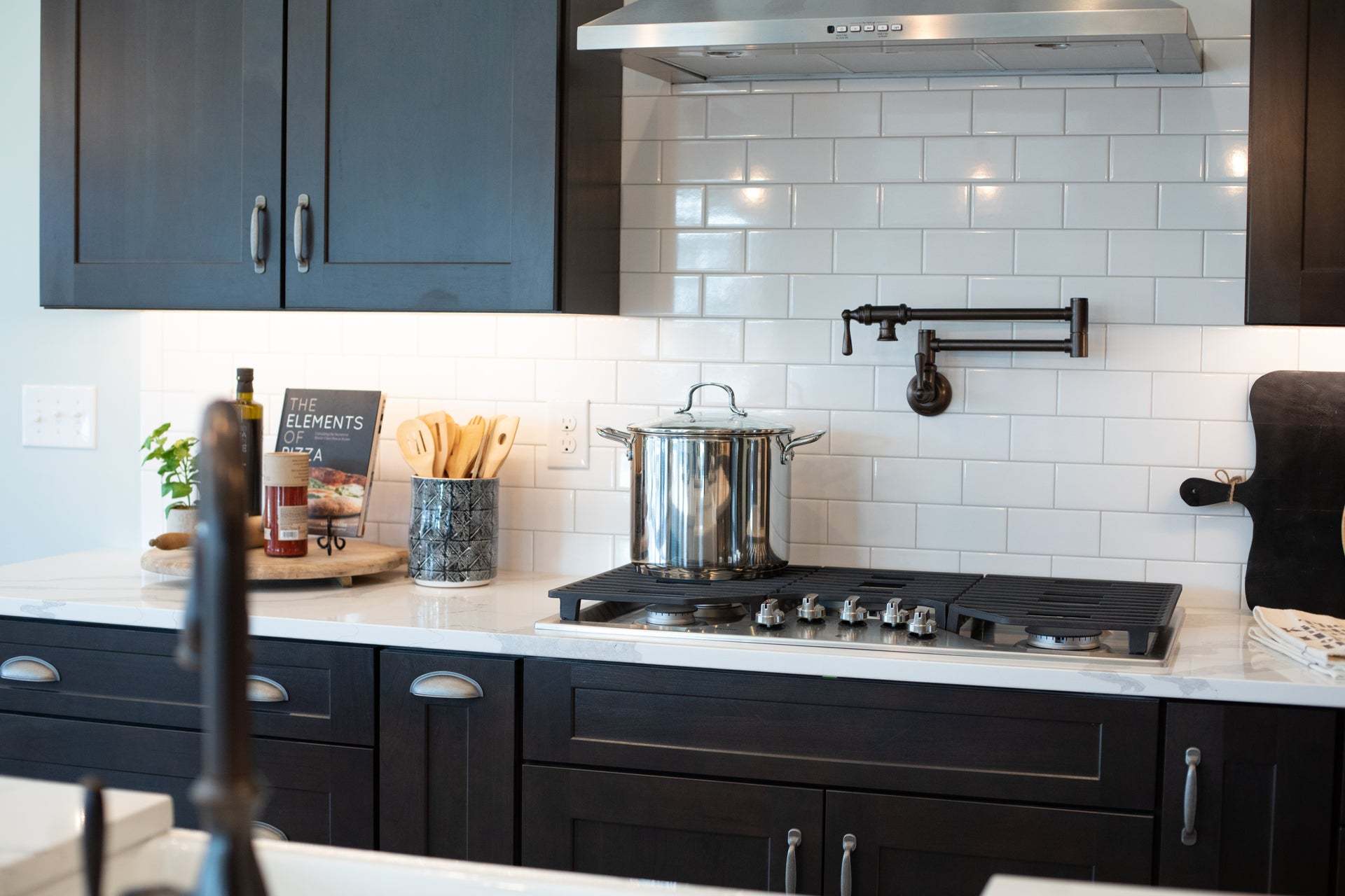 Nelson kitchen pot filler