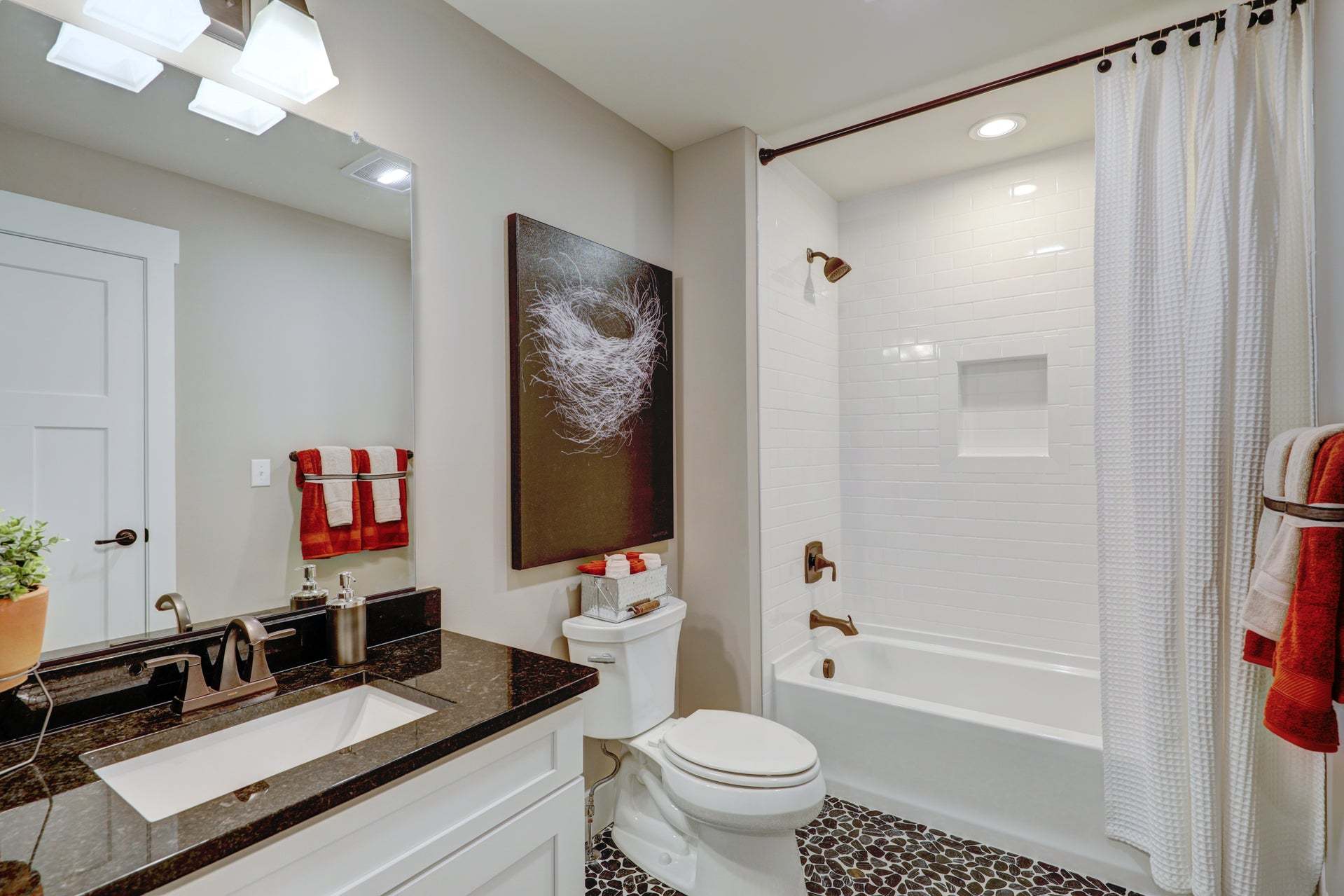 Nelson second level full bath