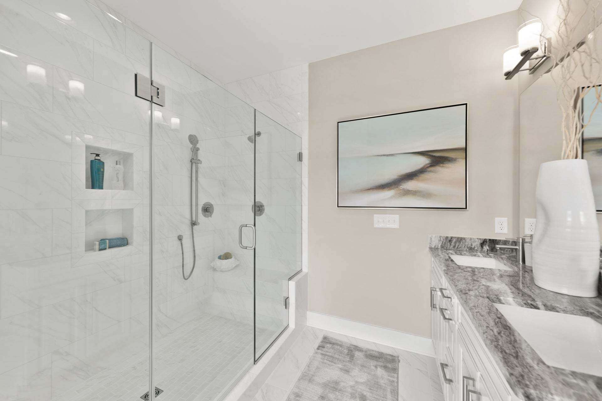 The Peterman Owner's Suite Bathroom