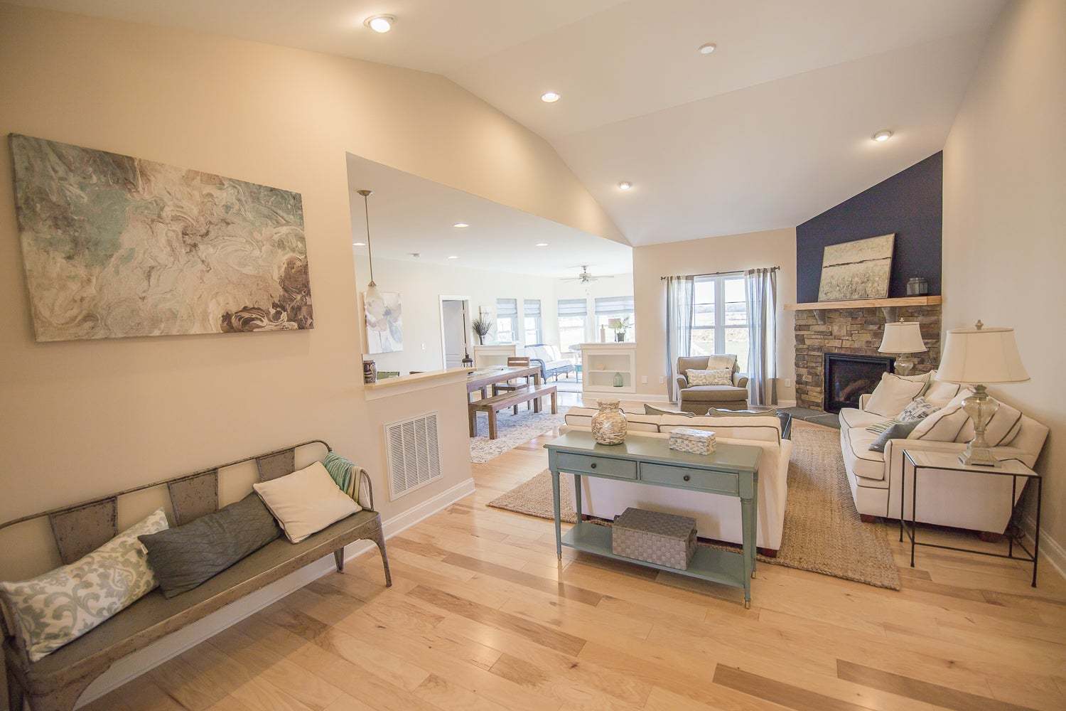 Foyer in the Vandelay