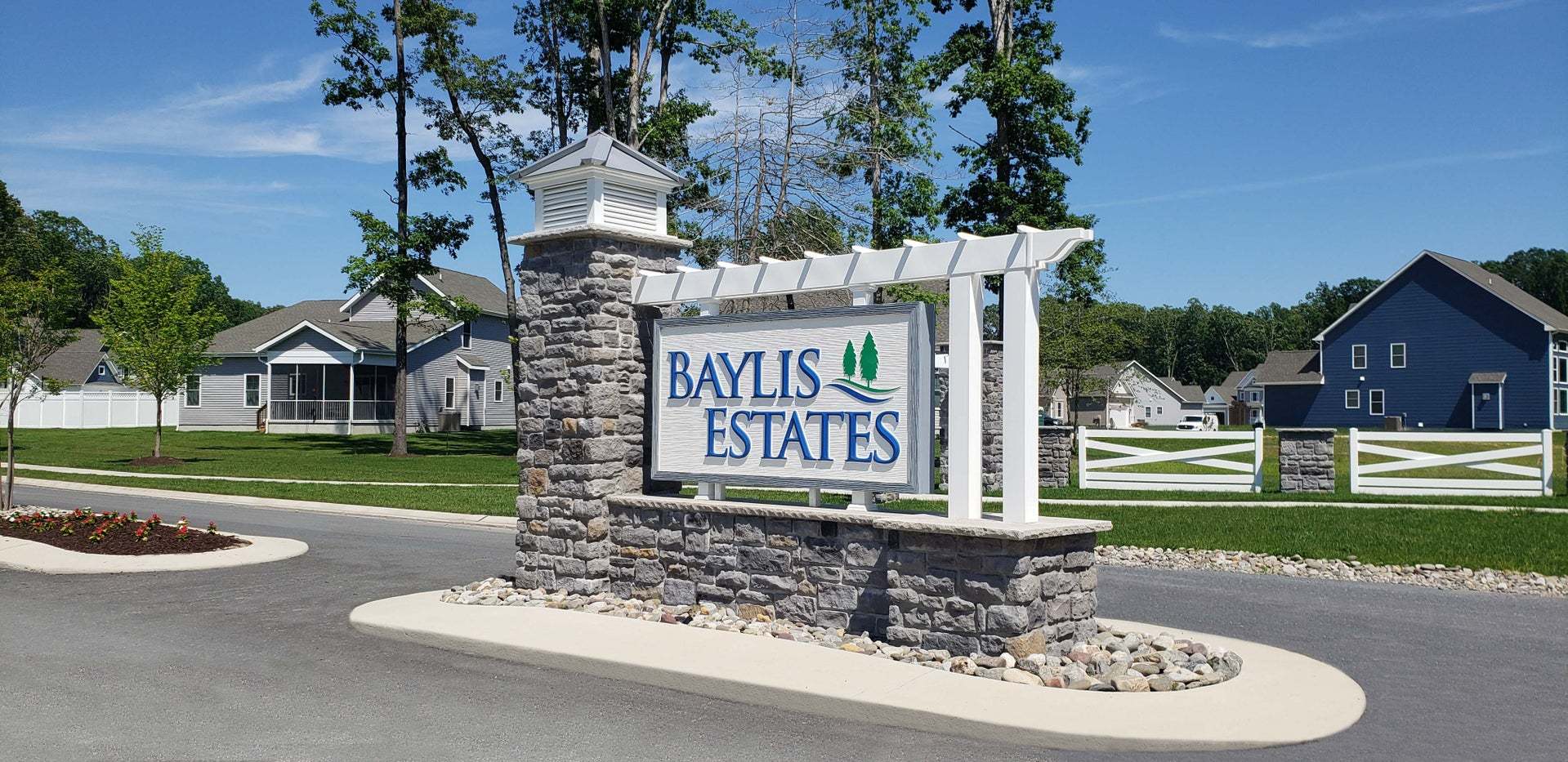 Baylis entrance sign