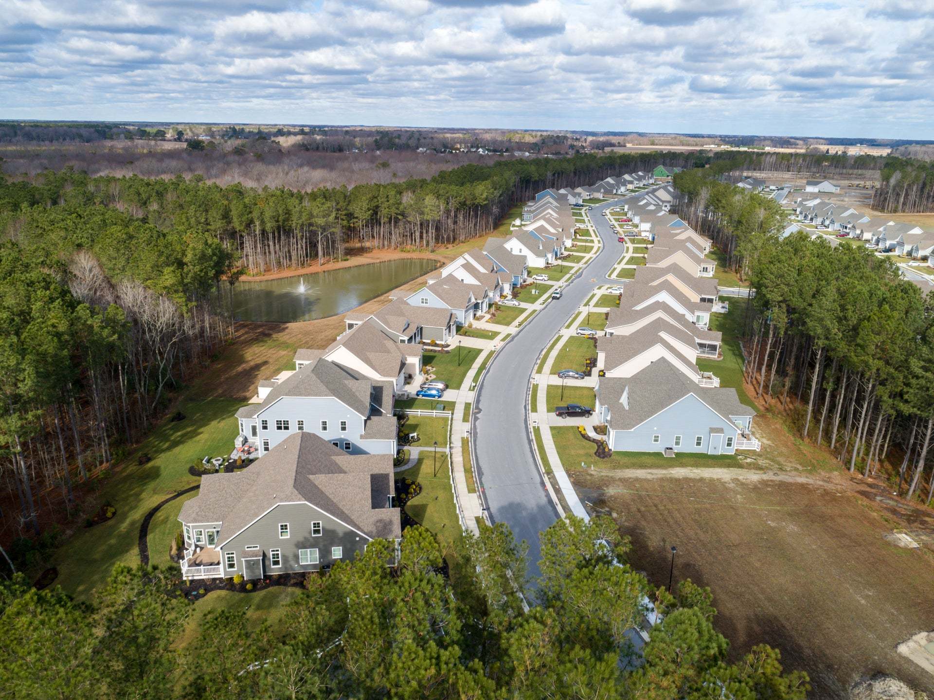 Hawthorne Community Overview