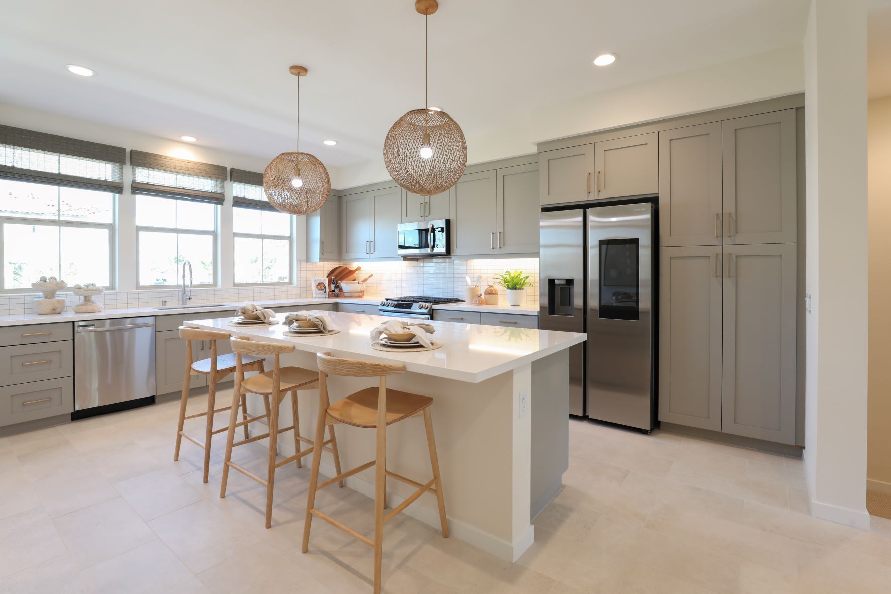 Docente in Claremont, CA New Homes by Intracorp Companies