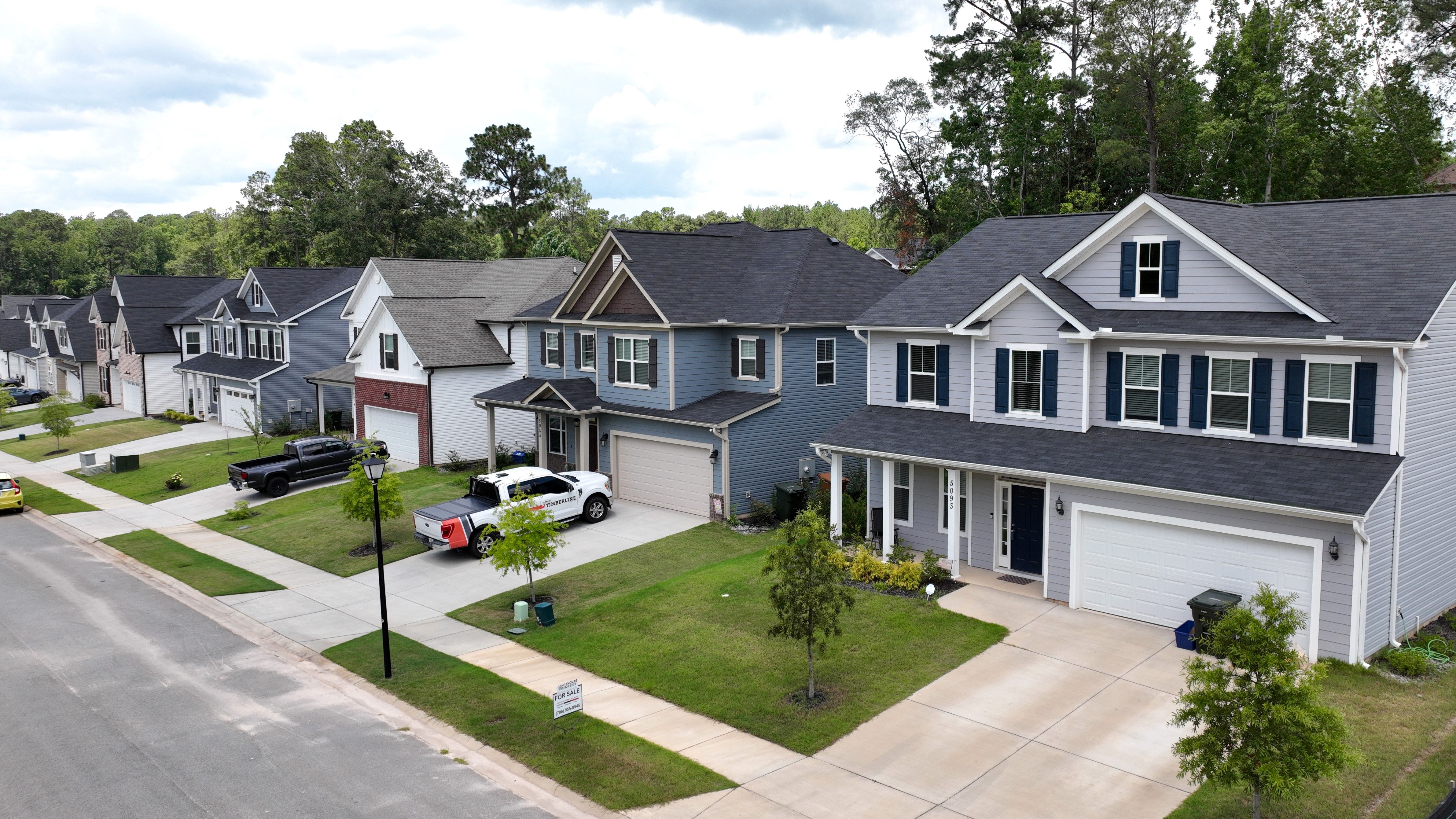 casa en Forrest Bluff por Ivey Residential
