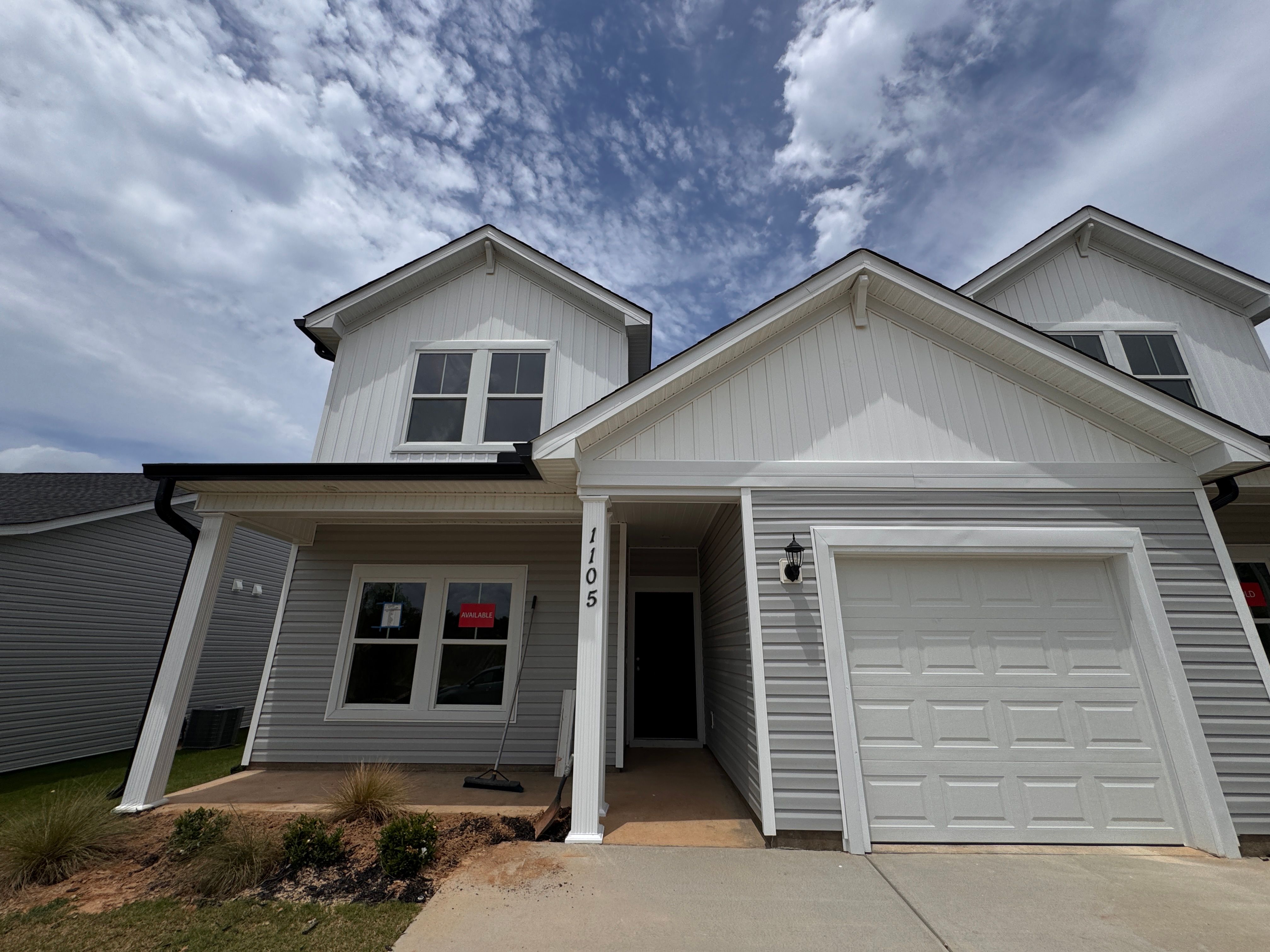 Macon 3-Bedroom - Forrest Bluff Townhomes: North Augusta, Georgia - Ivey Residential