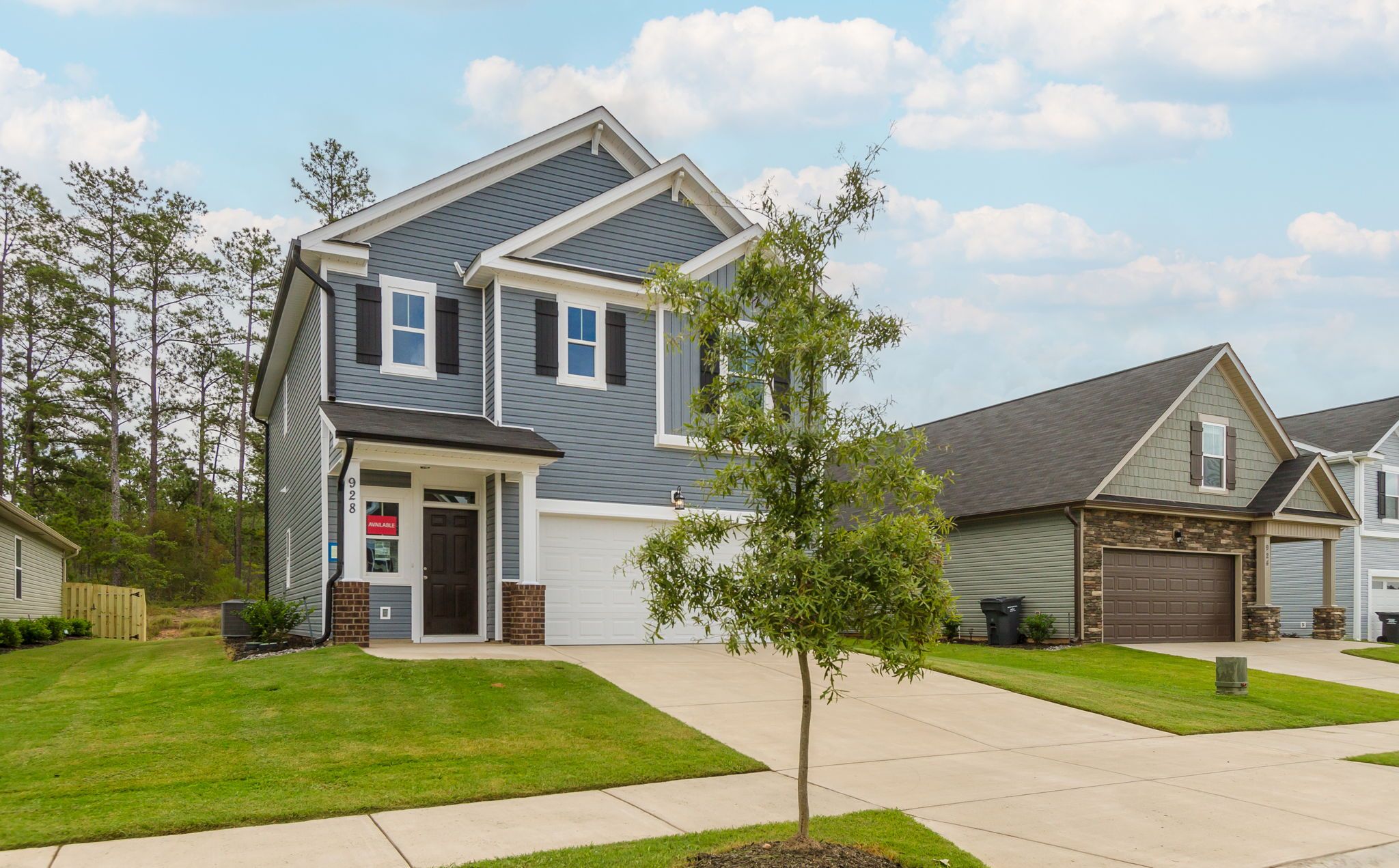 Forrest Bluff Single Family Home – Ivey Homes