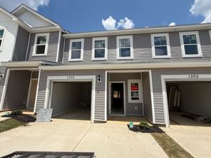 1303 Newbern Drive (Griffin 2-Bedroom)