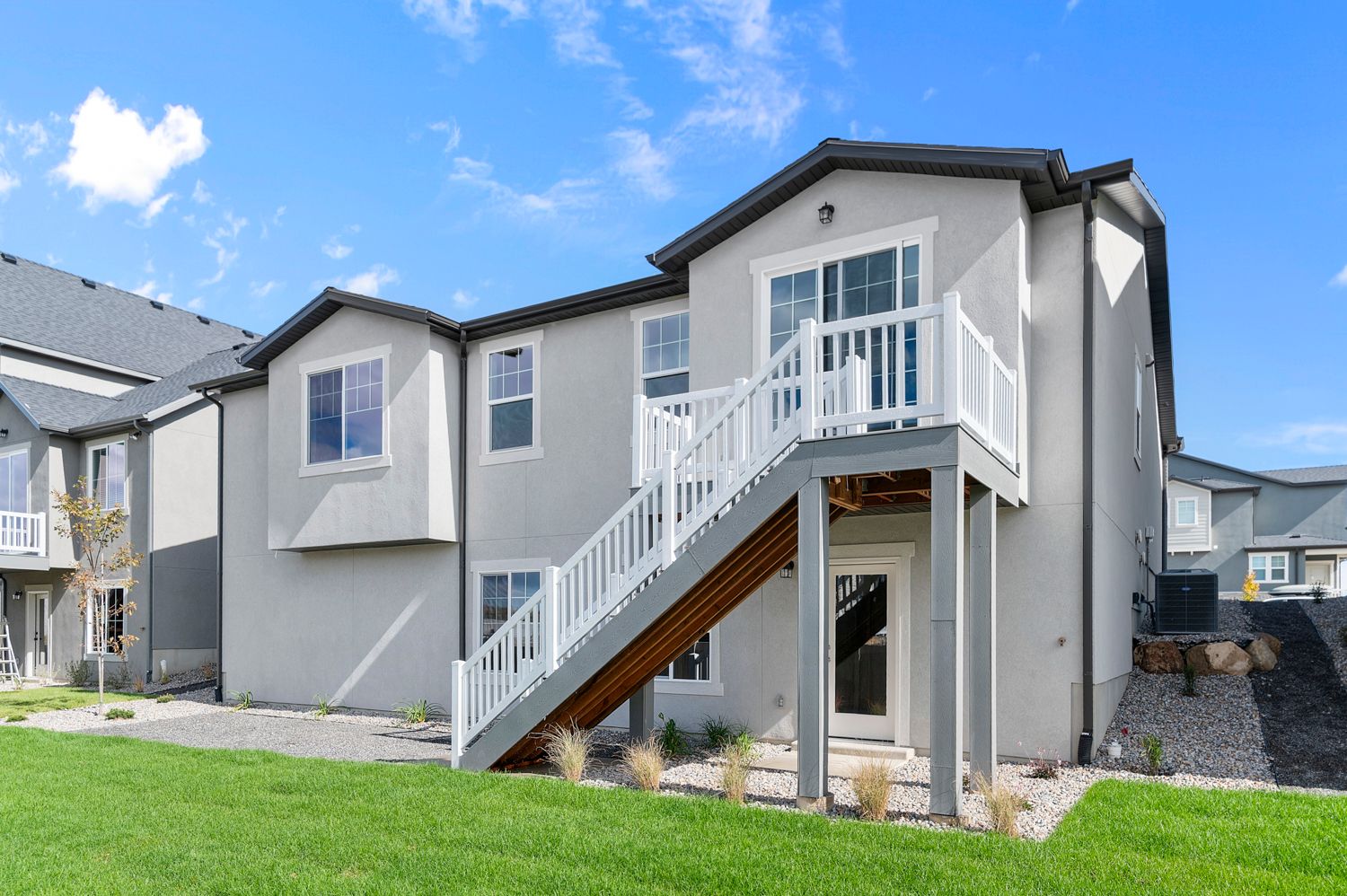 2554 S Sinbad Way (1550 Craftsman)