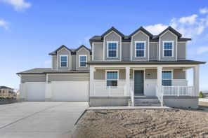 566 W Coyote Ridge Rd (3000 Traditional)