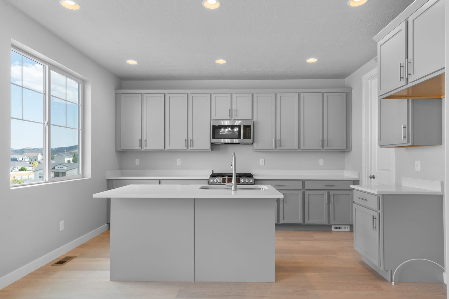 2050 Craftsman
