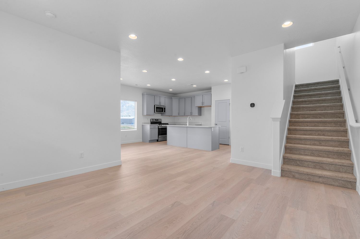 560 N Buffalo Grass Lane (Magnolia)