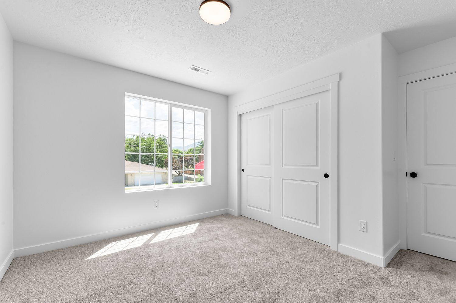 7816 W 2820 S (Parksdale)