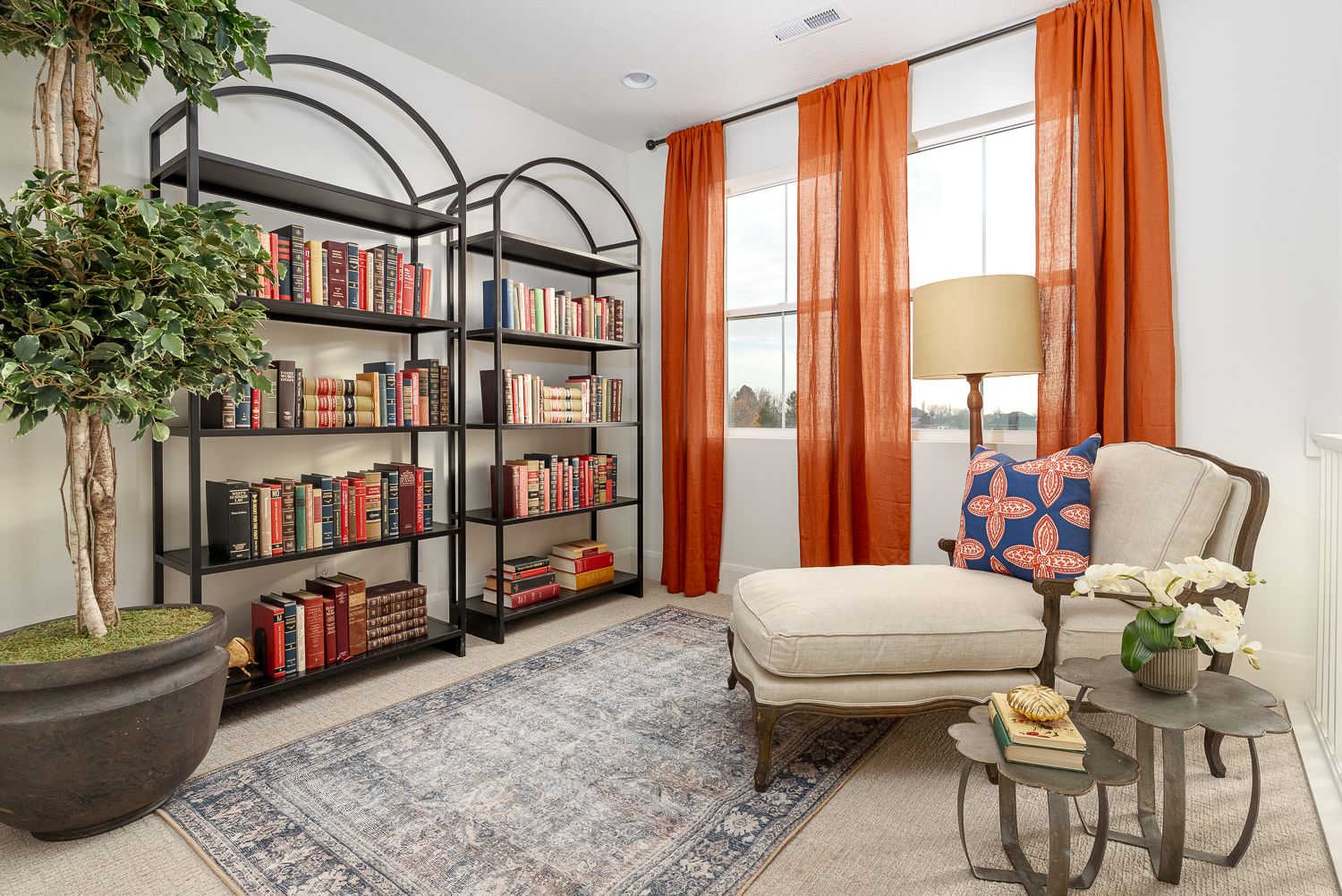 1116 W 2325 S (Lincoln Farmhouse)