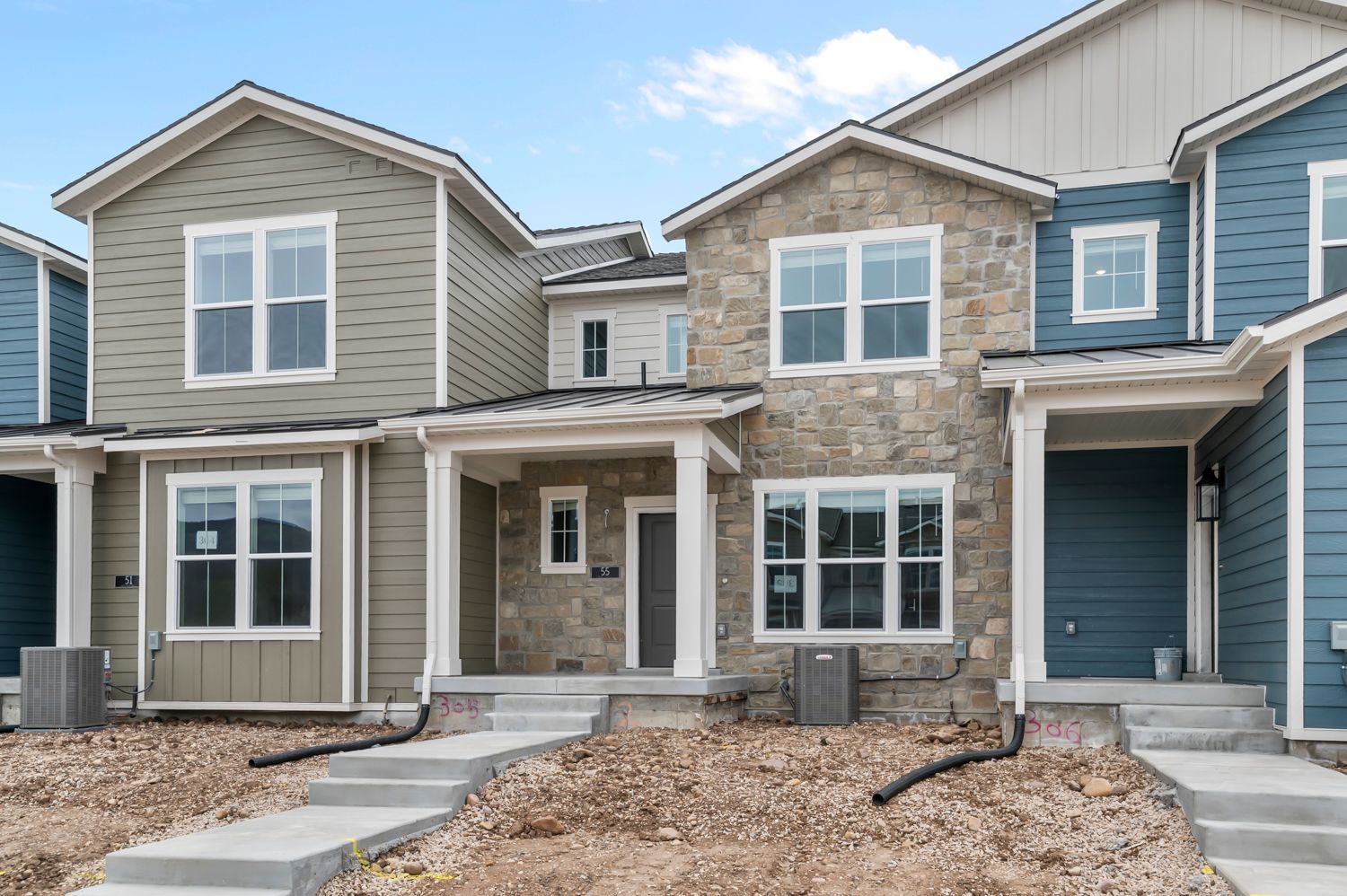 55 Scenic Heights Road (Bellevue 2)