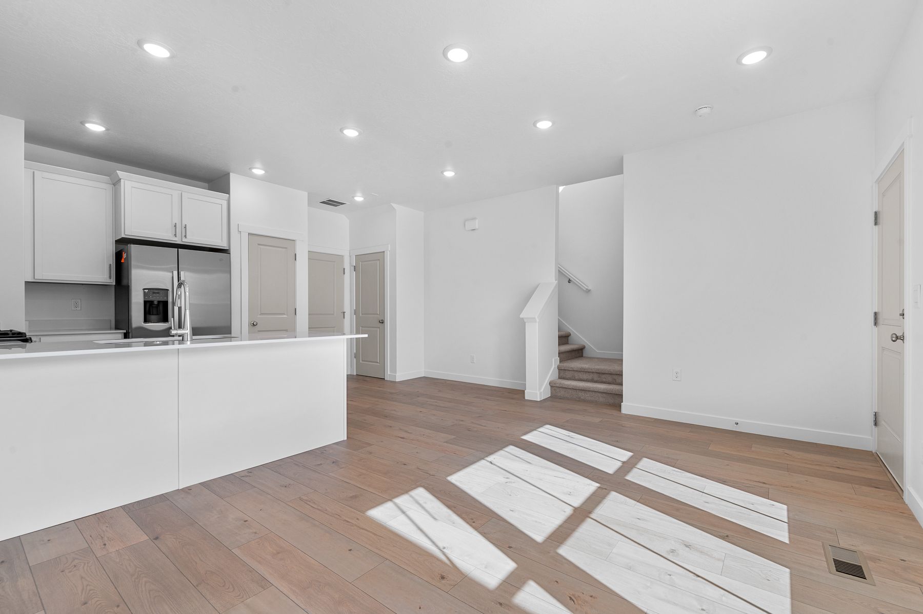 68 Scenic Heights Road (Bellevue 2)