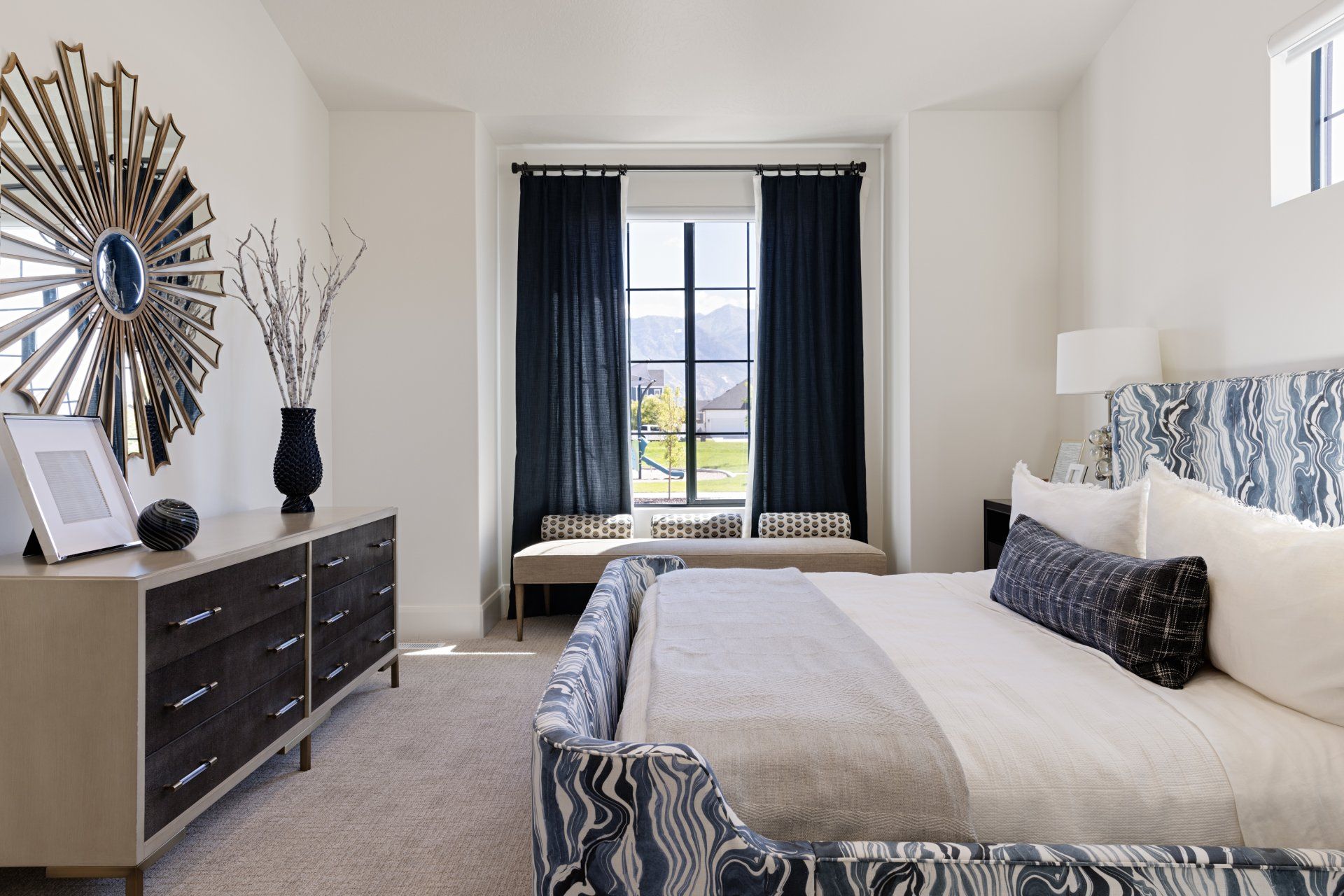 Hamilton Broadview Shores 4