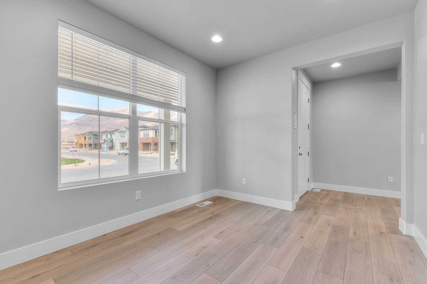 1309 W Sweet Corn Lane (2050 Farmhouse)