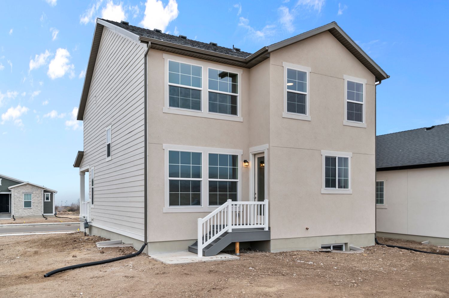 8848 S Veiled Peak Road (Pasadena)