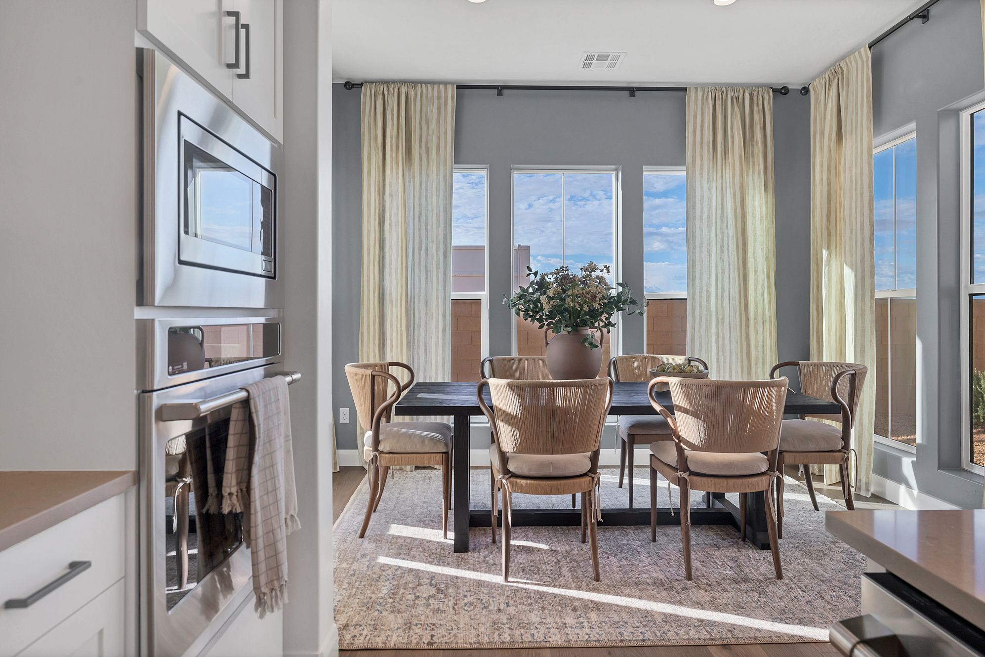 Sendera Model Interior