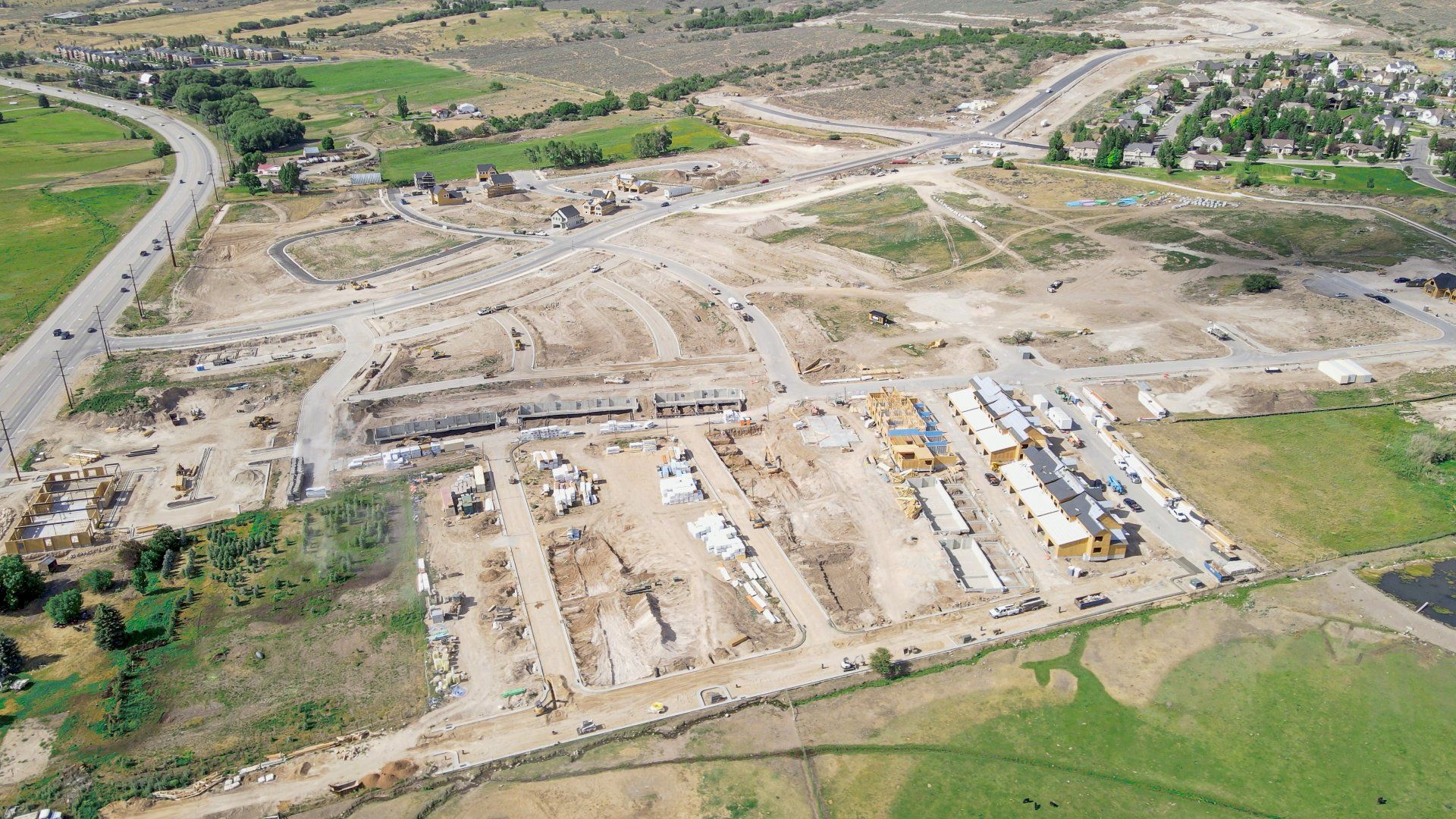 Coyote Ridge Townhomes