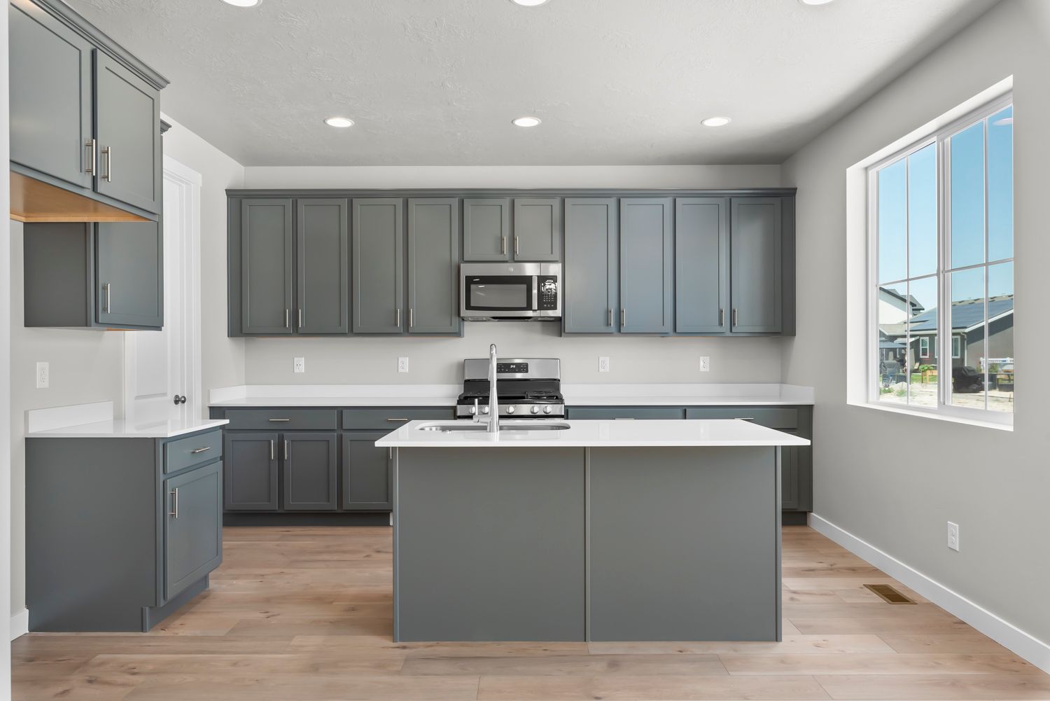 1417 N 3400 W. Provo, UT 84601