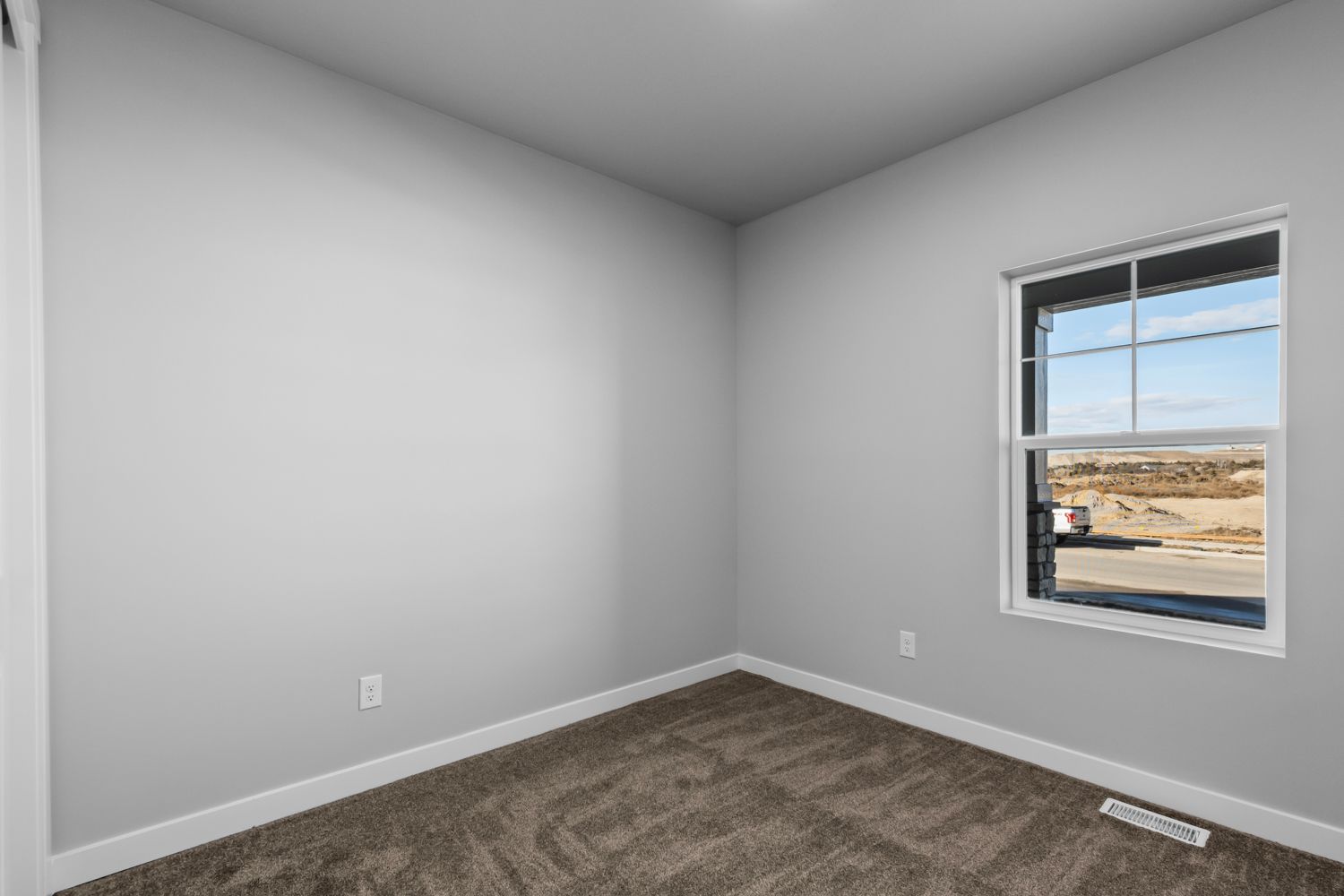 1704 E Erickson Knoll Lane. Eagle Mountain, UT 84005