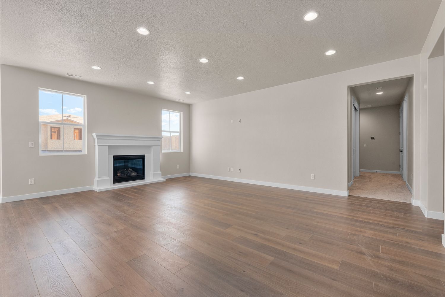 2300 Farmhouse - Francis Commons 5