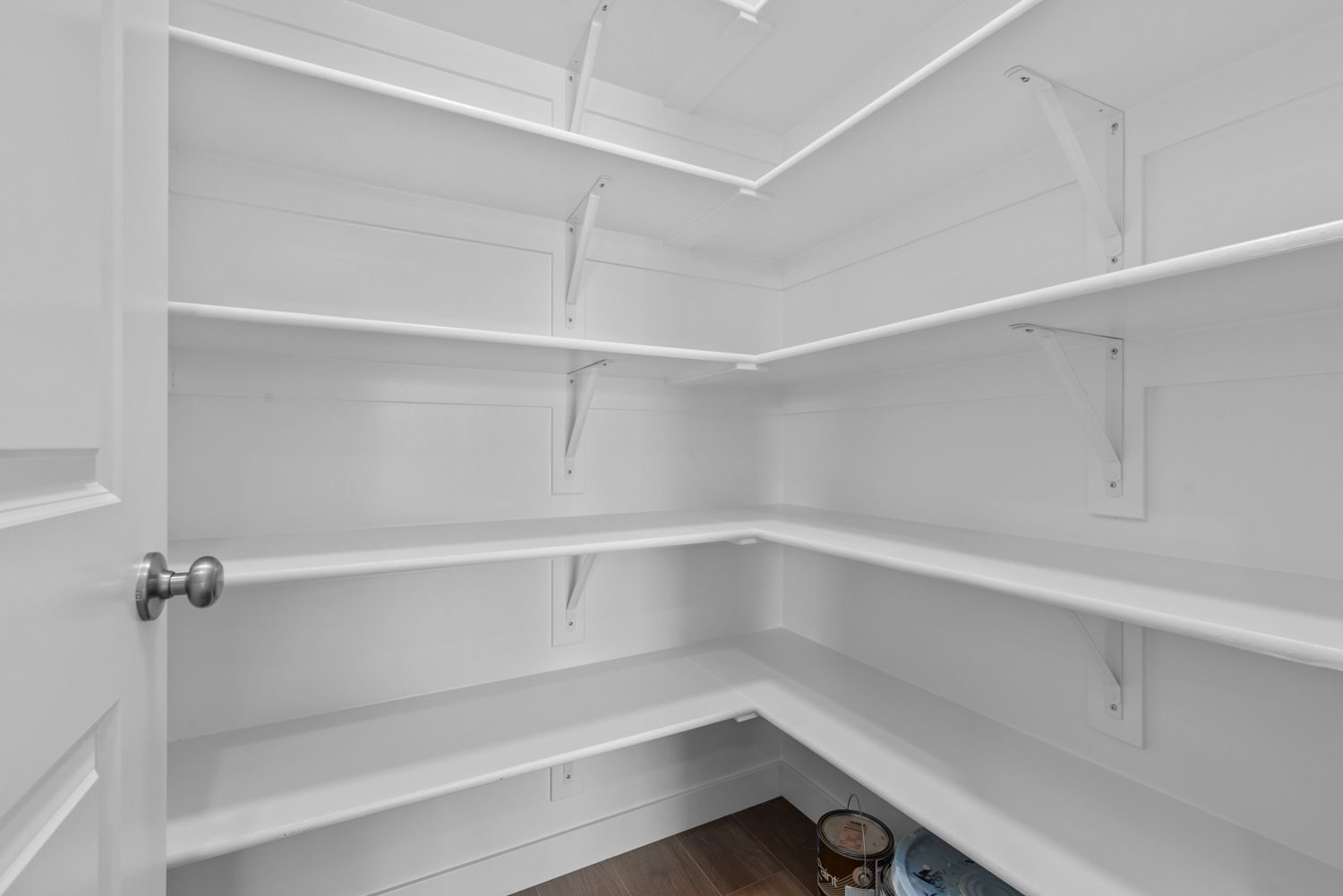 2300 Farmhouse - Francis Commons 5