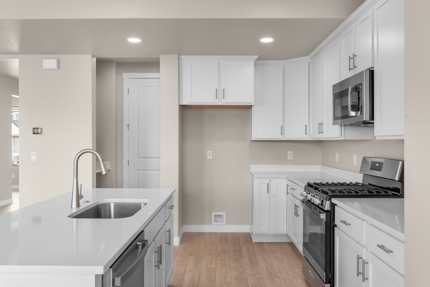 3000 Farmhouse Select - Fairhaven 214