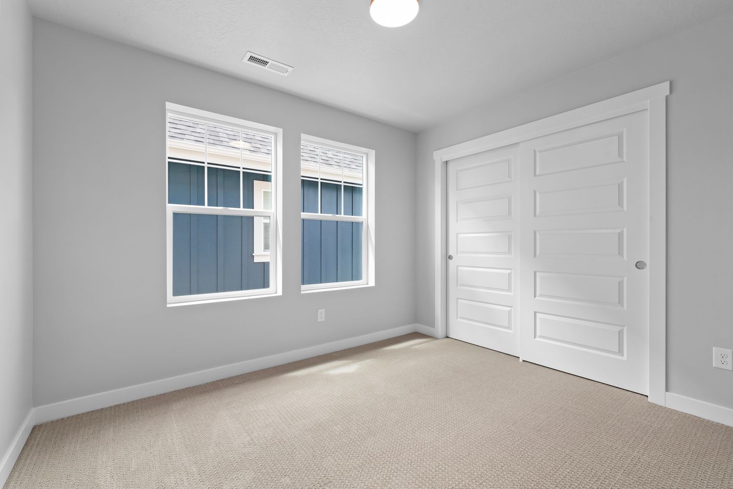 Tahoma Colonial