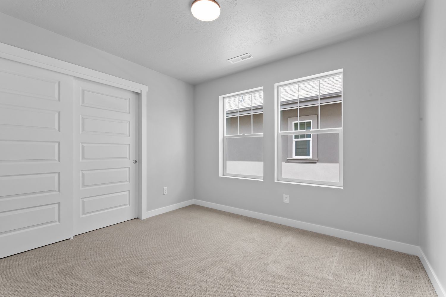 Tahoma Colonial