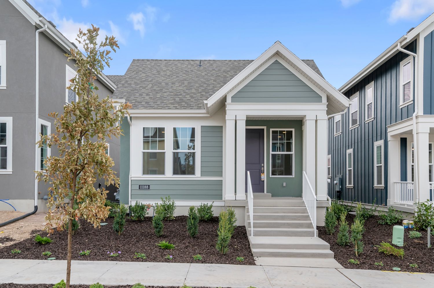 Baxter Colonial - Daybreak Cascades 403