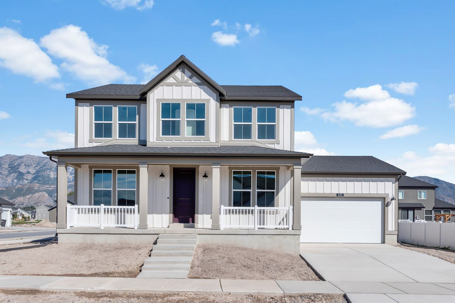 2500 Farmhouse - Broadview Shores 606