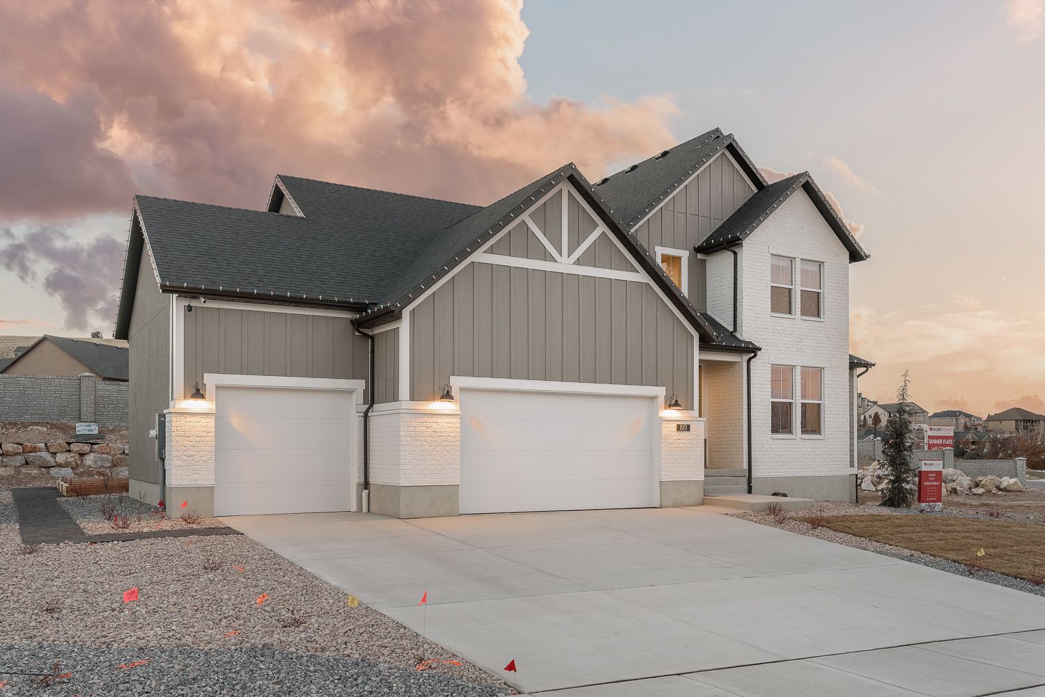 2400 Farmhouse