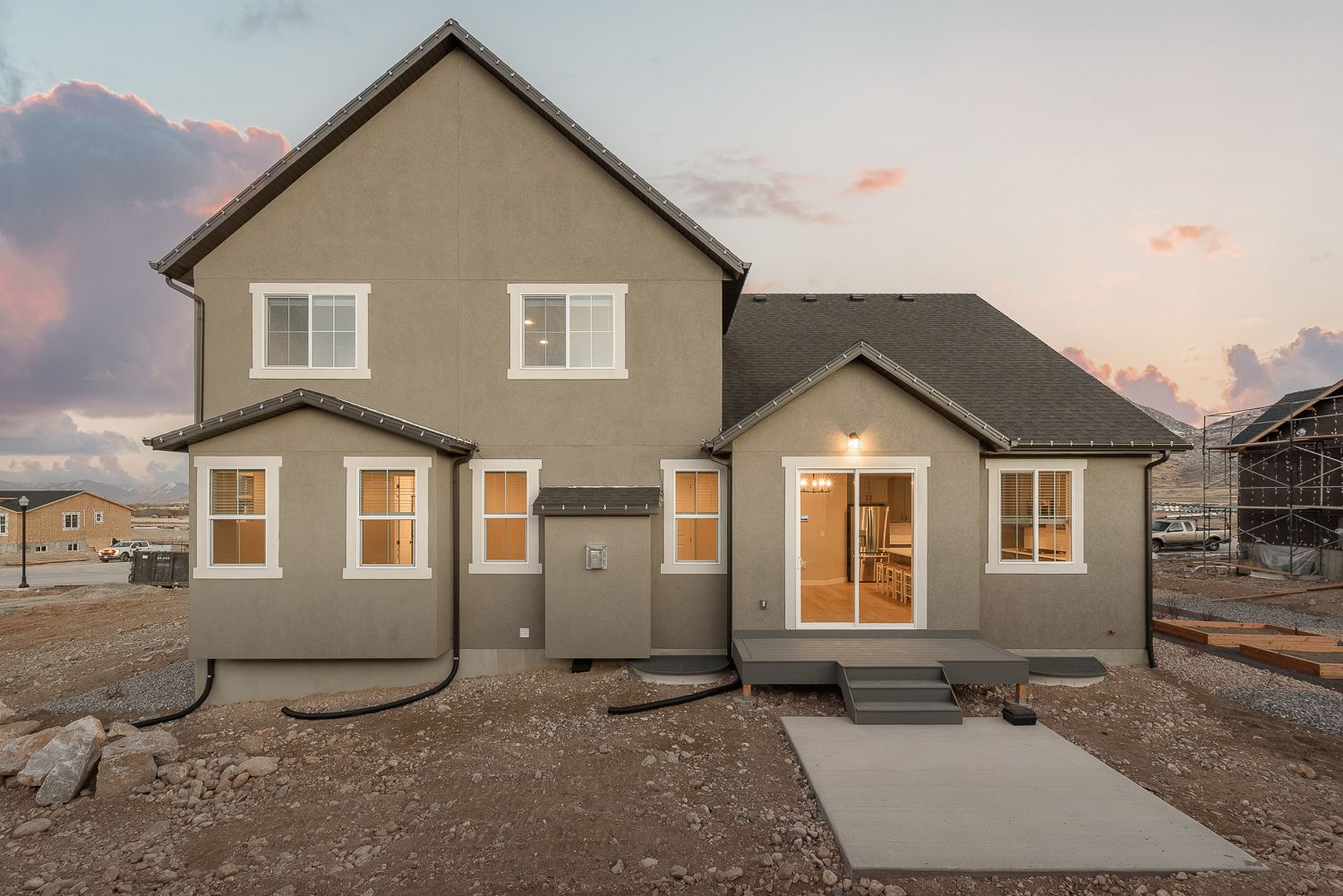 2400 Farmhouse