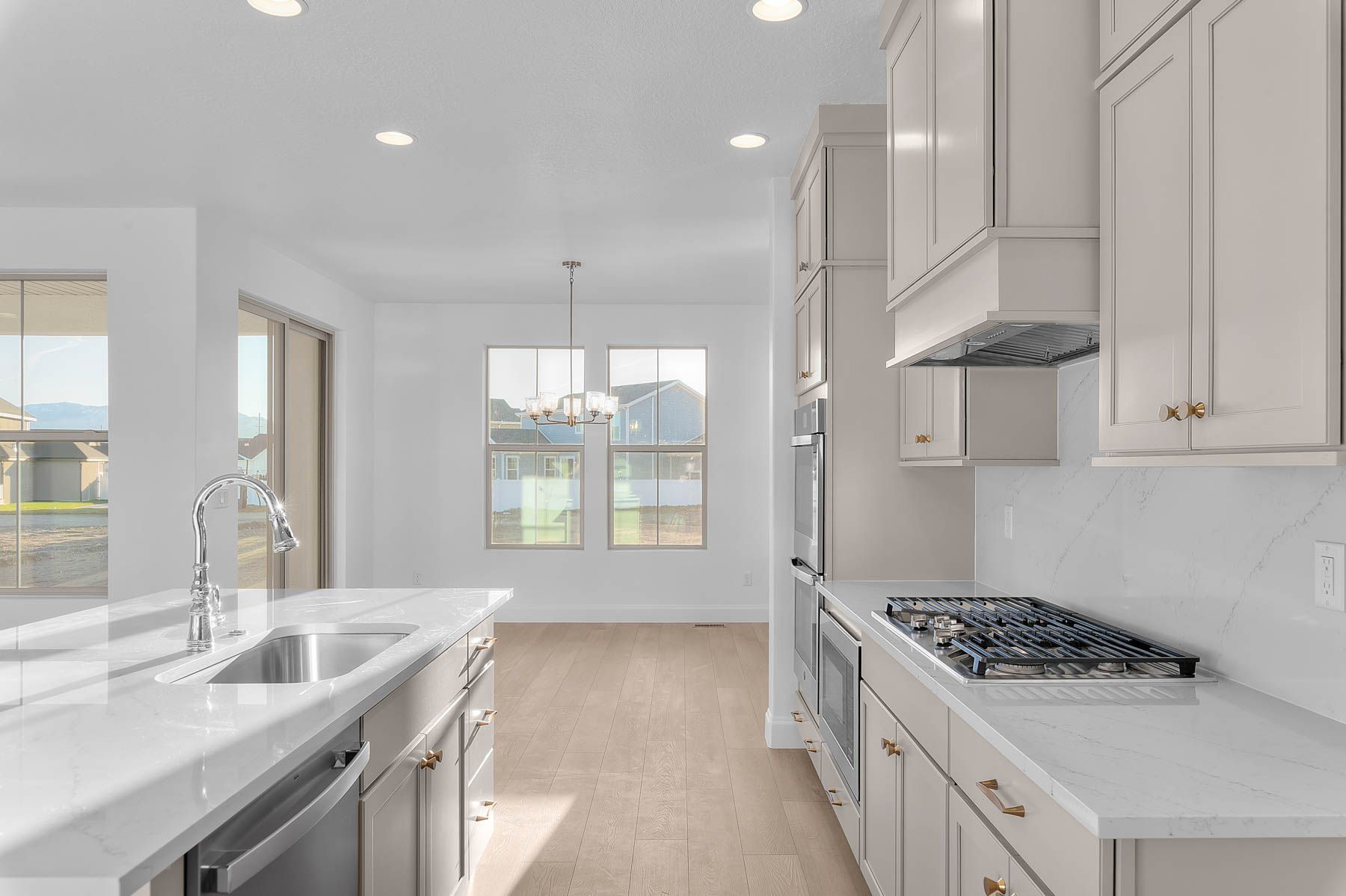 Da Vinci Traditional