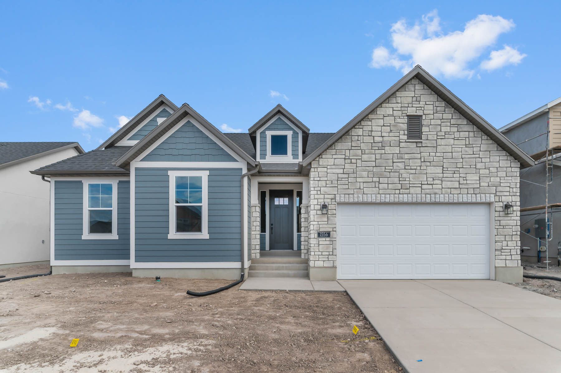 1825 Garden - Broadview Shores 828