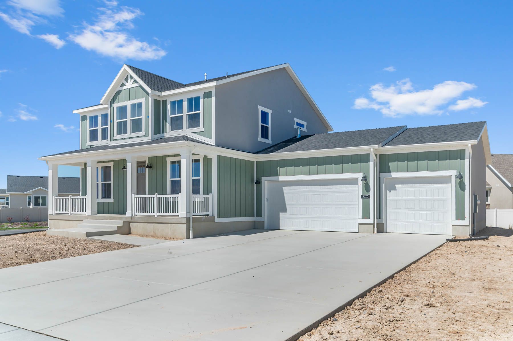 2500 Farmhouse
